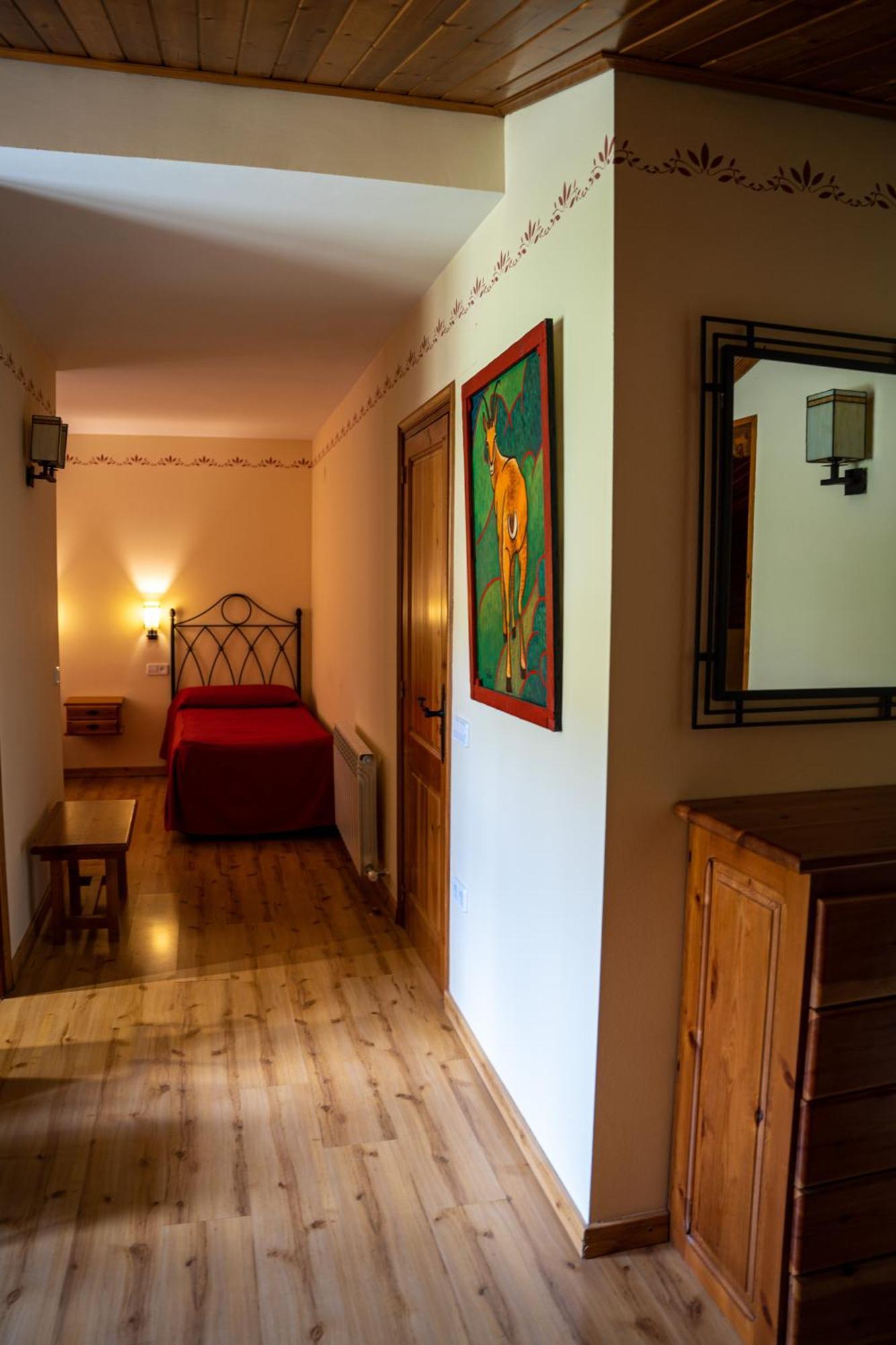 Hostal Cal Francisco Gósol Dış mekan fotoğraf