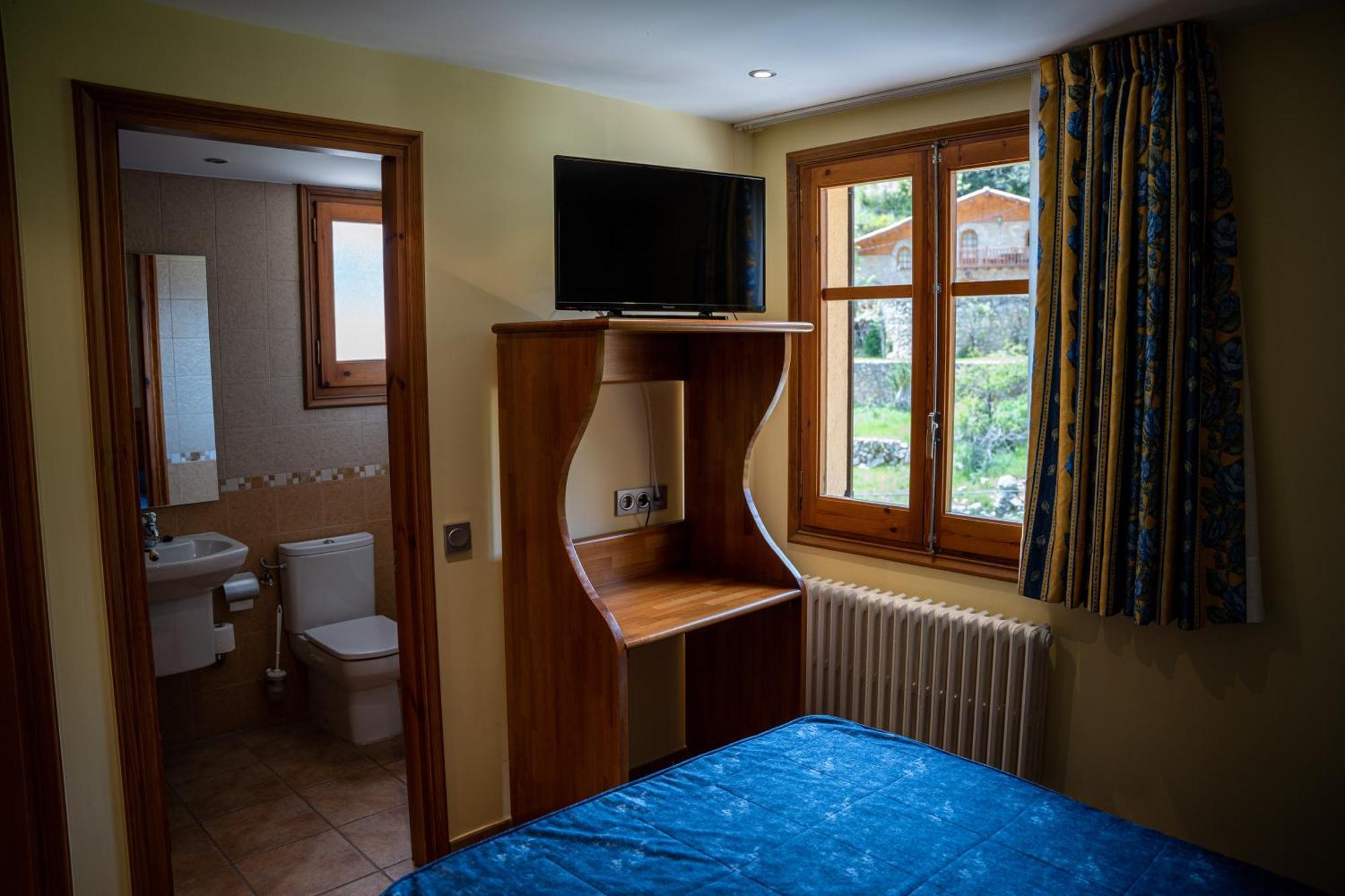Hostal Cal Francisco Gósol Dış mekan fotoğraf