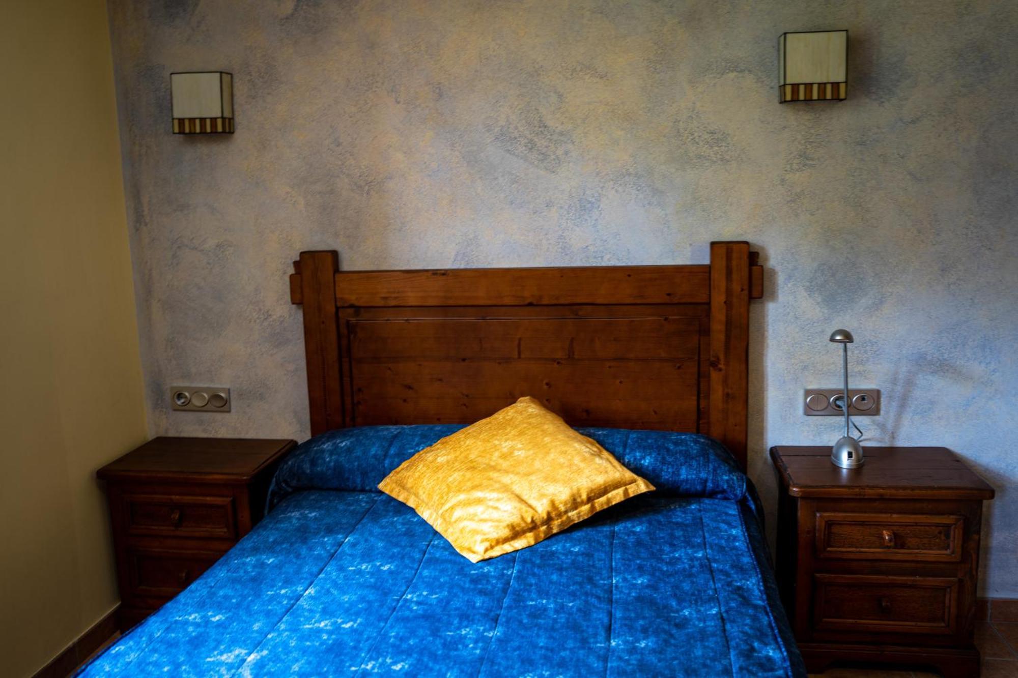 Hostal Cal Francisco Gósol Dış mekan fotoğraf