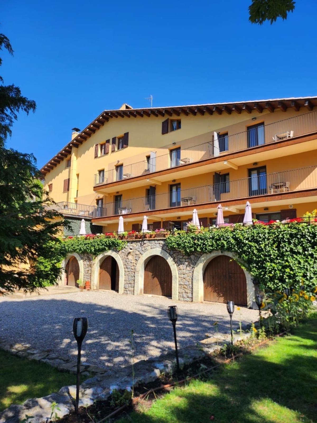 Hostal Cal Francisco Gósol Dış mekan fotoğraf