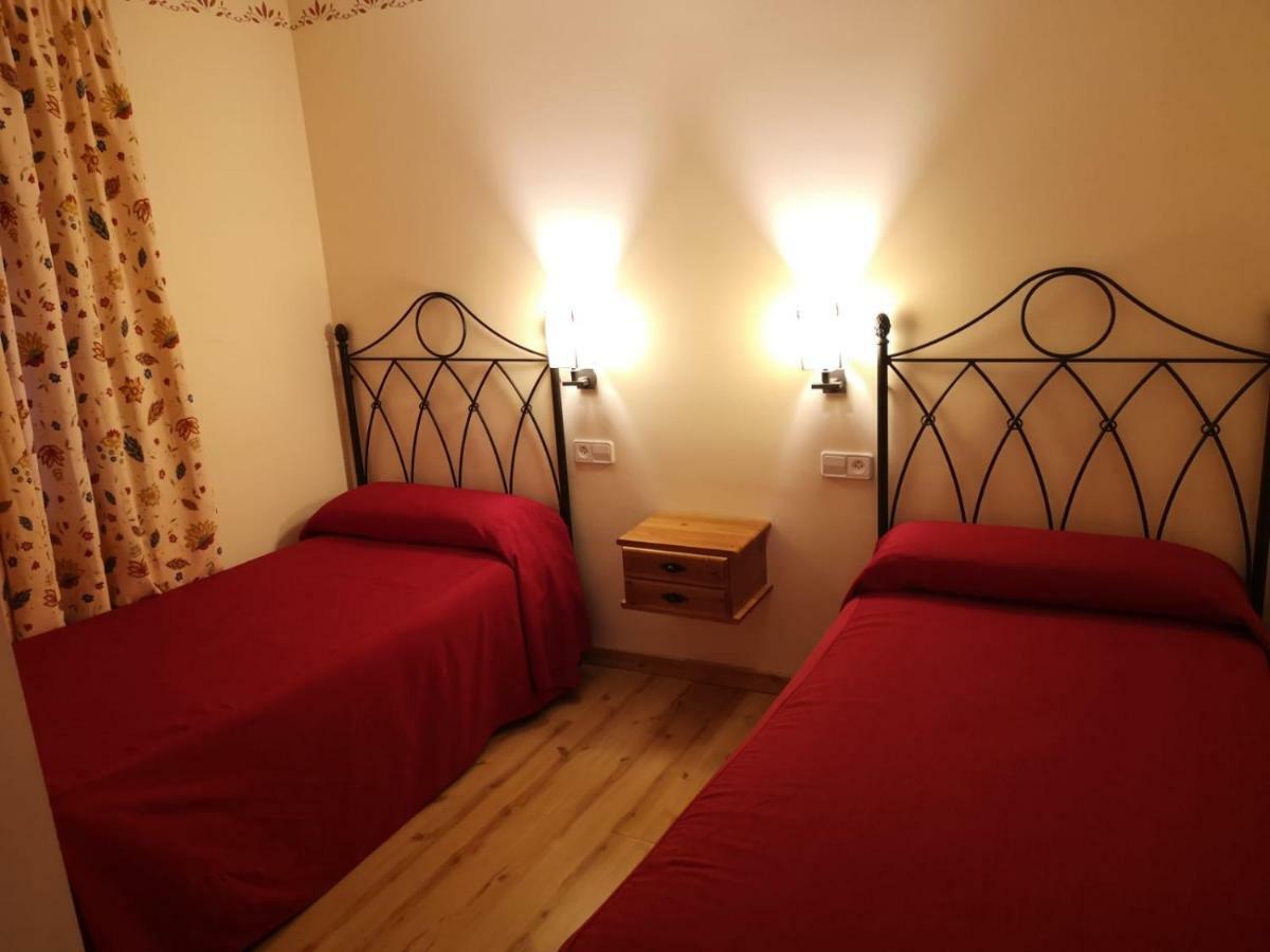 Hostal Cal Francisco Gósol Dış mekan fotoğraf
